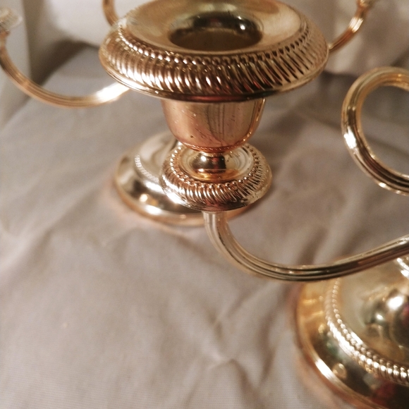 🌟🌟host pick🌟🌟!!1 pair of matching candlesticks. - Picture 4 of 7